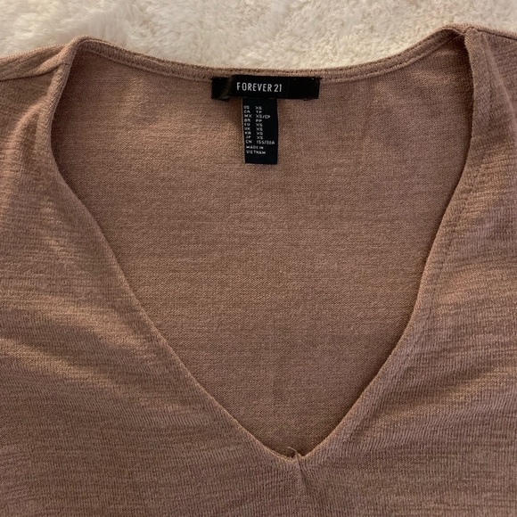 Forever 21 v-neck bodysuit - Picture 3 of 5